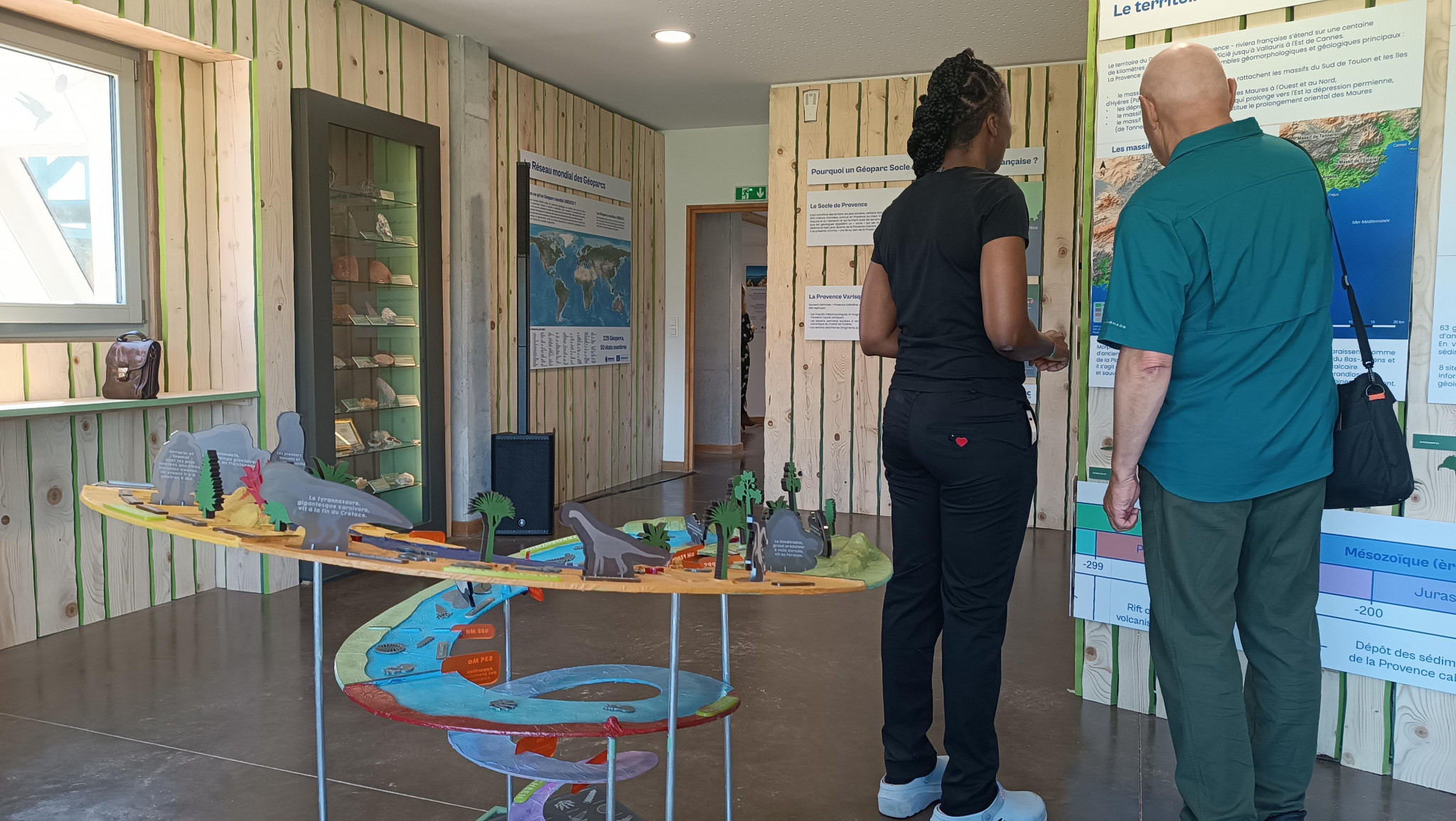 Dans le Var, le projet Geopark avance avec l’inauguration de la salle scientifique de la Maison de la Nature du Plan