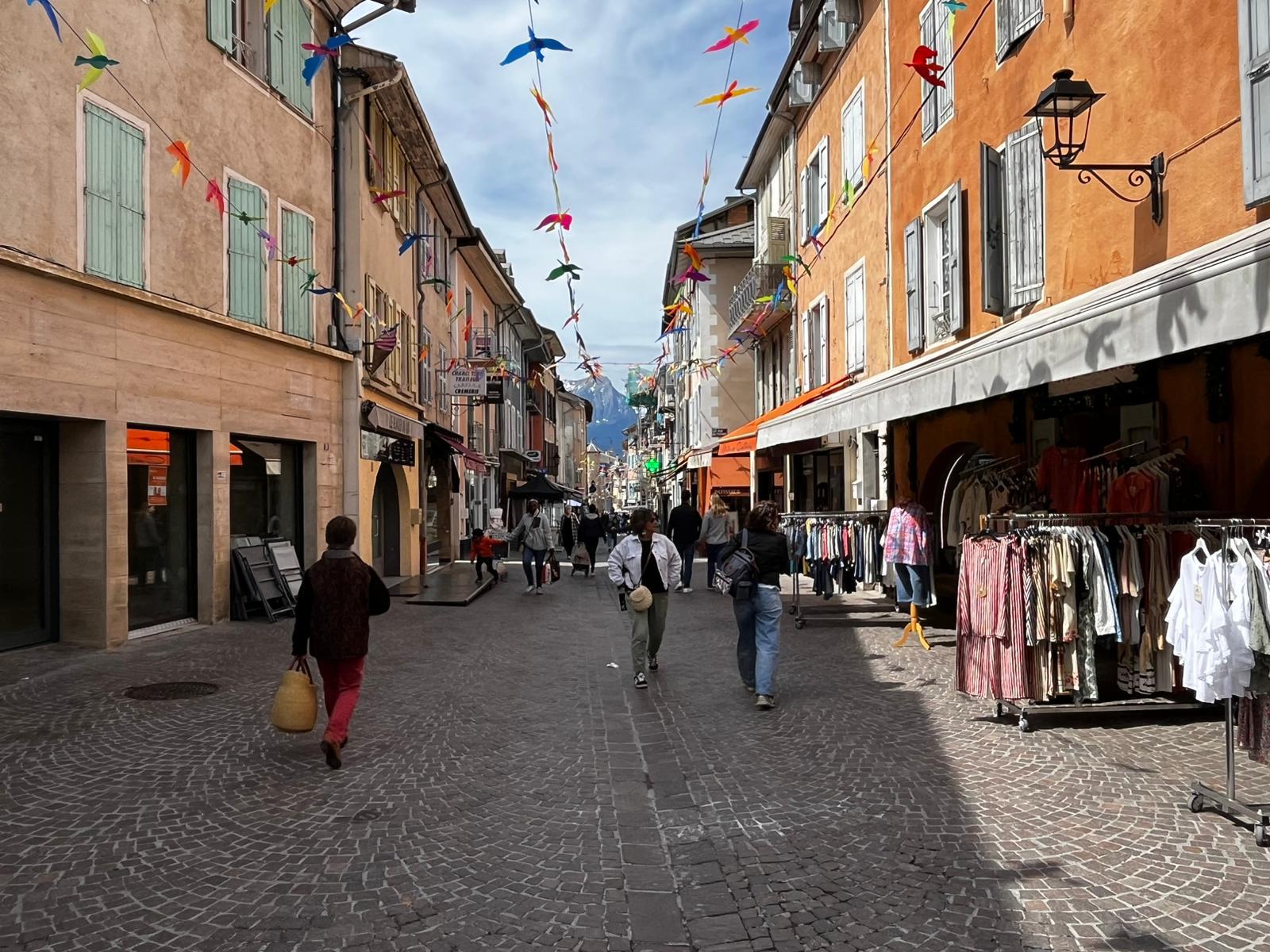 Embrun et Chorges choient les commerces de centre-ville