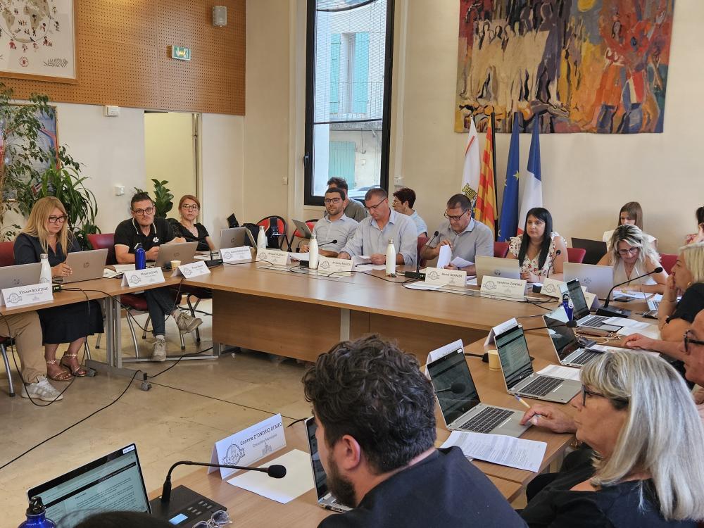 Des «&nbsp;intimidations&nbsp;» sur des militants CGT agitent le conseil municipal de Gardanne