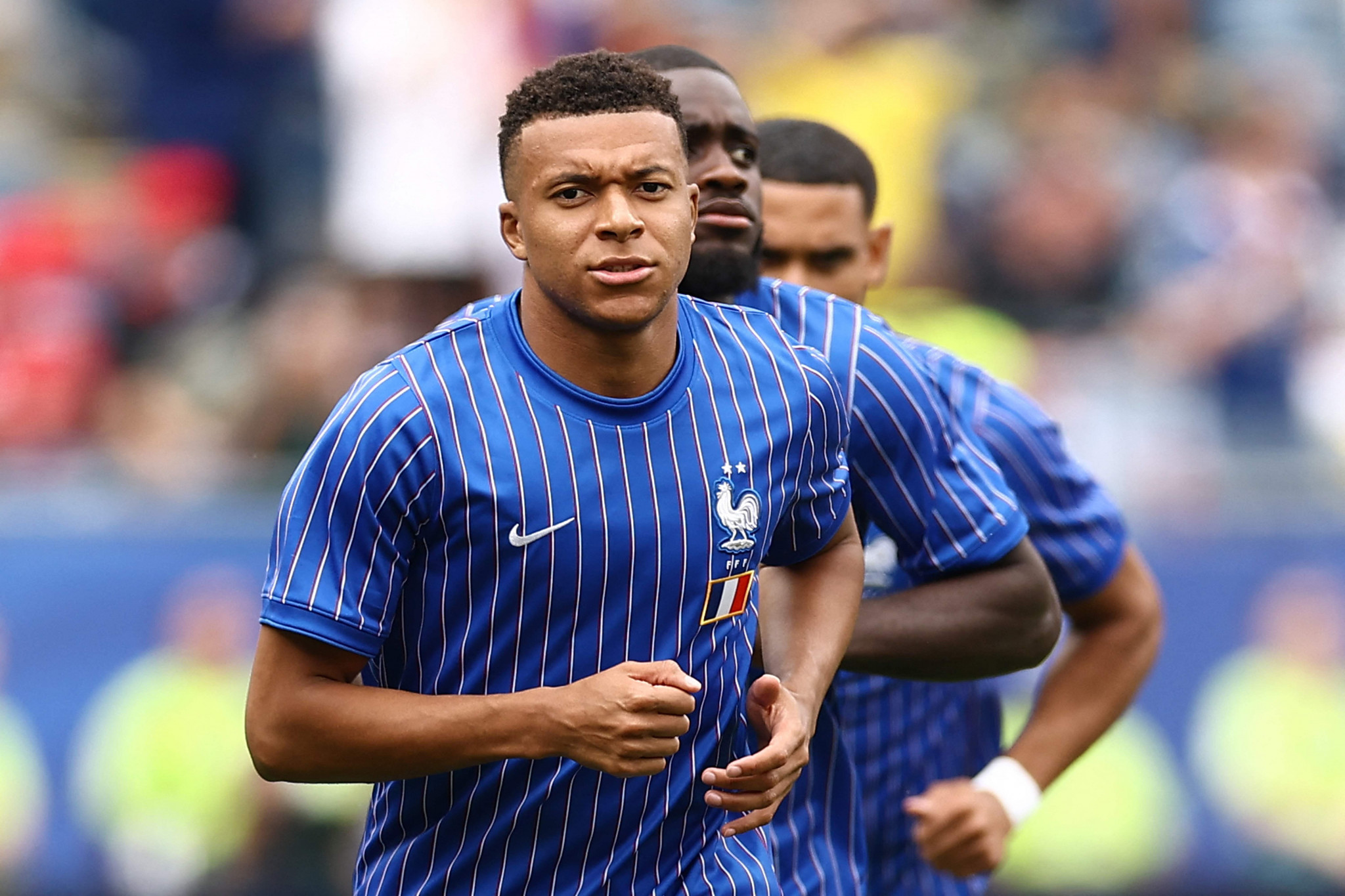 Les Bleus passent aux choses sérieuses face à la Suède