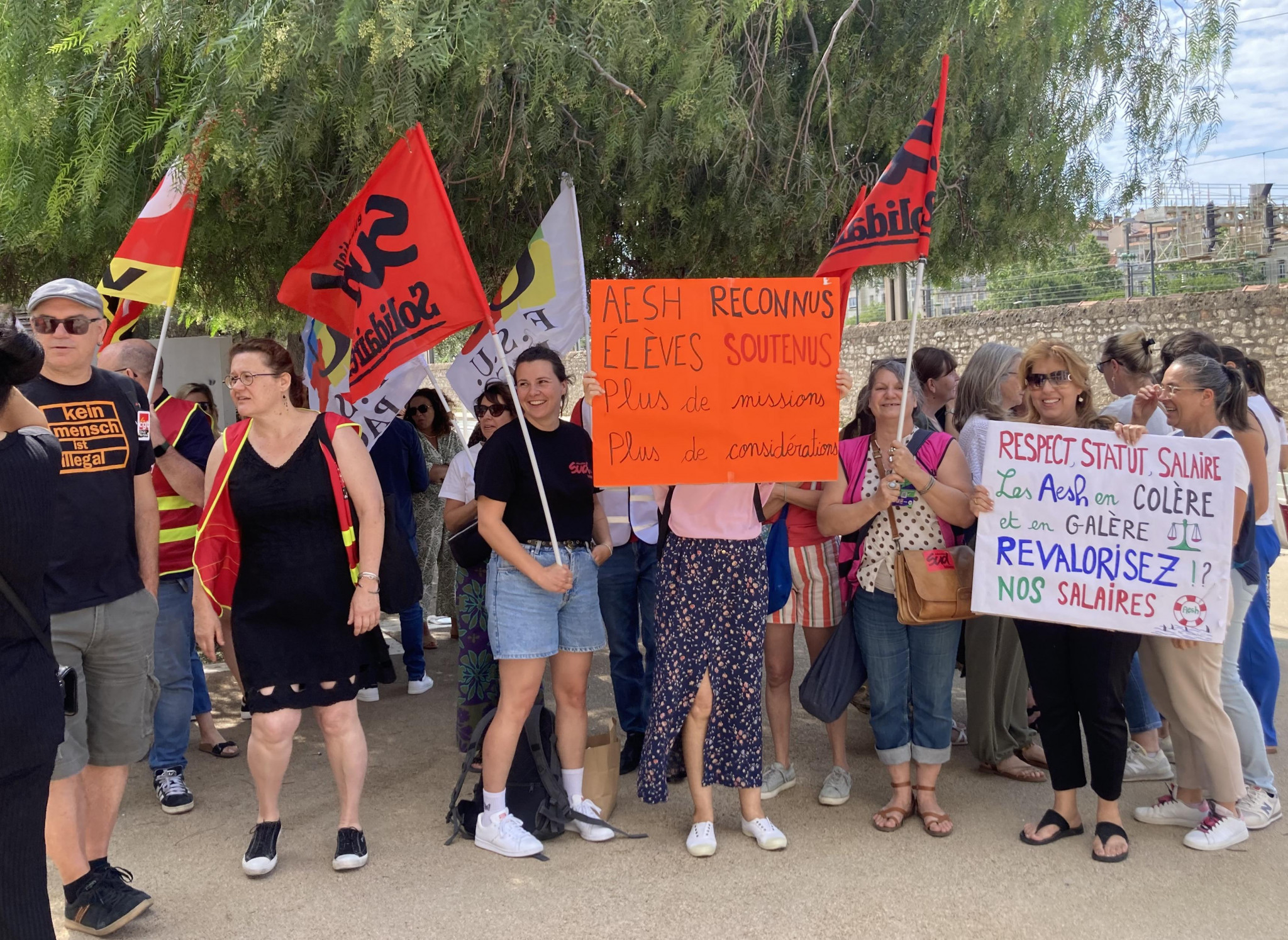 à Toulon, ensemble pour refuser l’école de la précarité