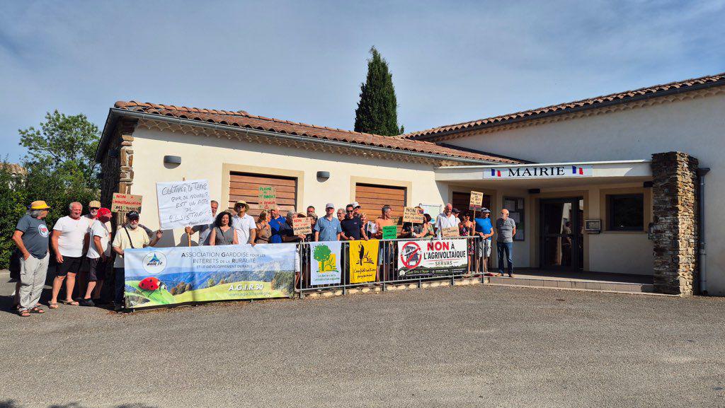 Des voix s’élèvent contre un projet agrivoltaïque à Servas
