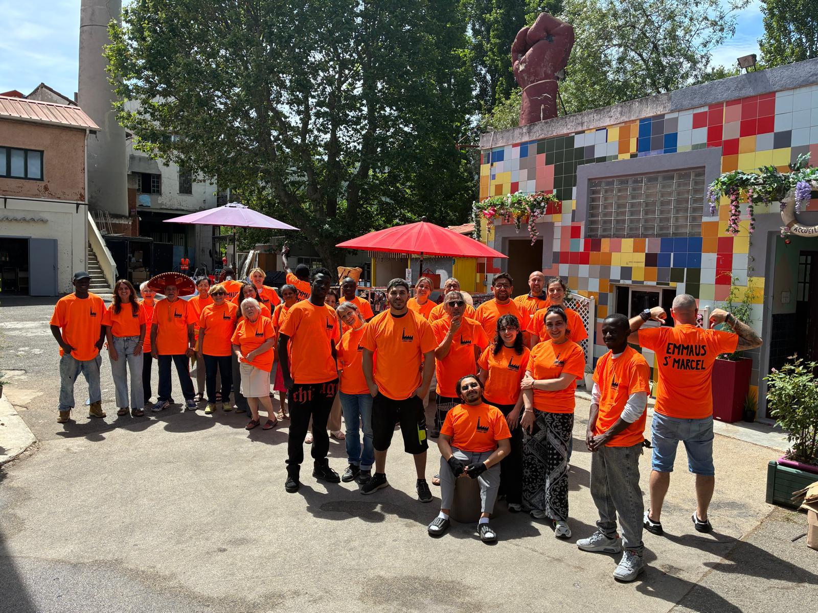 Que du beau pour la grande vente de la communauté d’Emmaüs Saint-Marcel