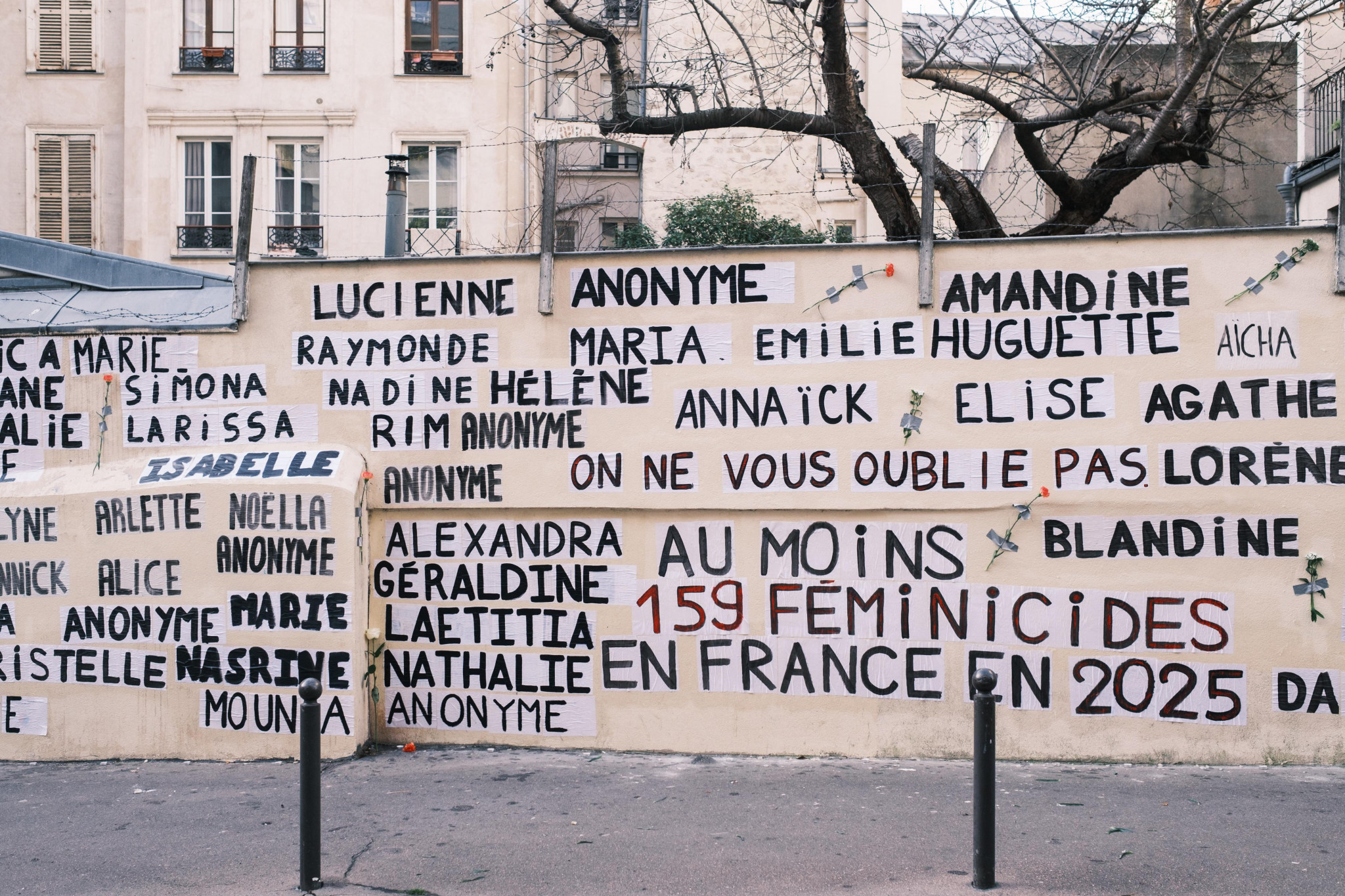 Un appel contre les violences faites aux femmes