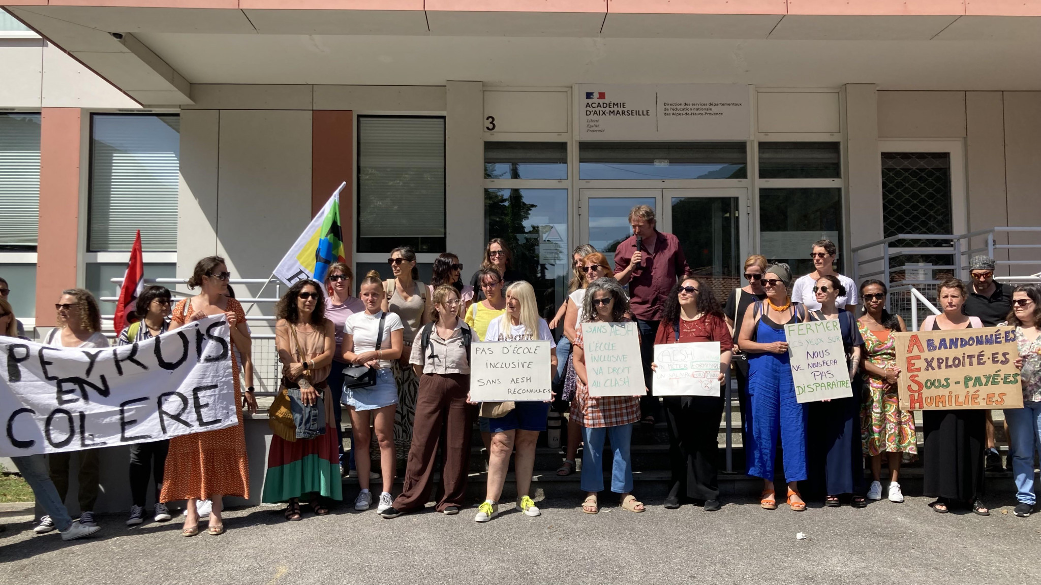 À Digne, une exigence de reconnaissance pour les AESH