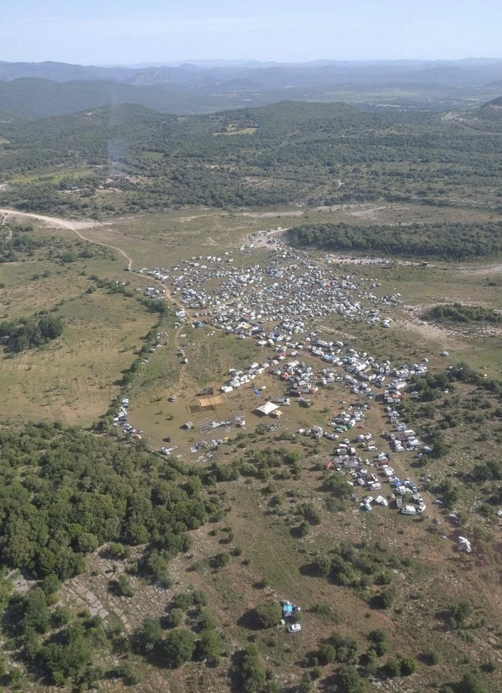 Deux organisateurs du teknival interpellés