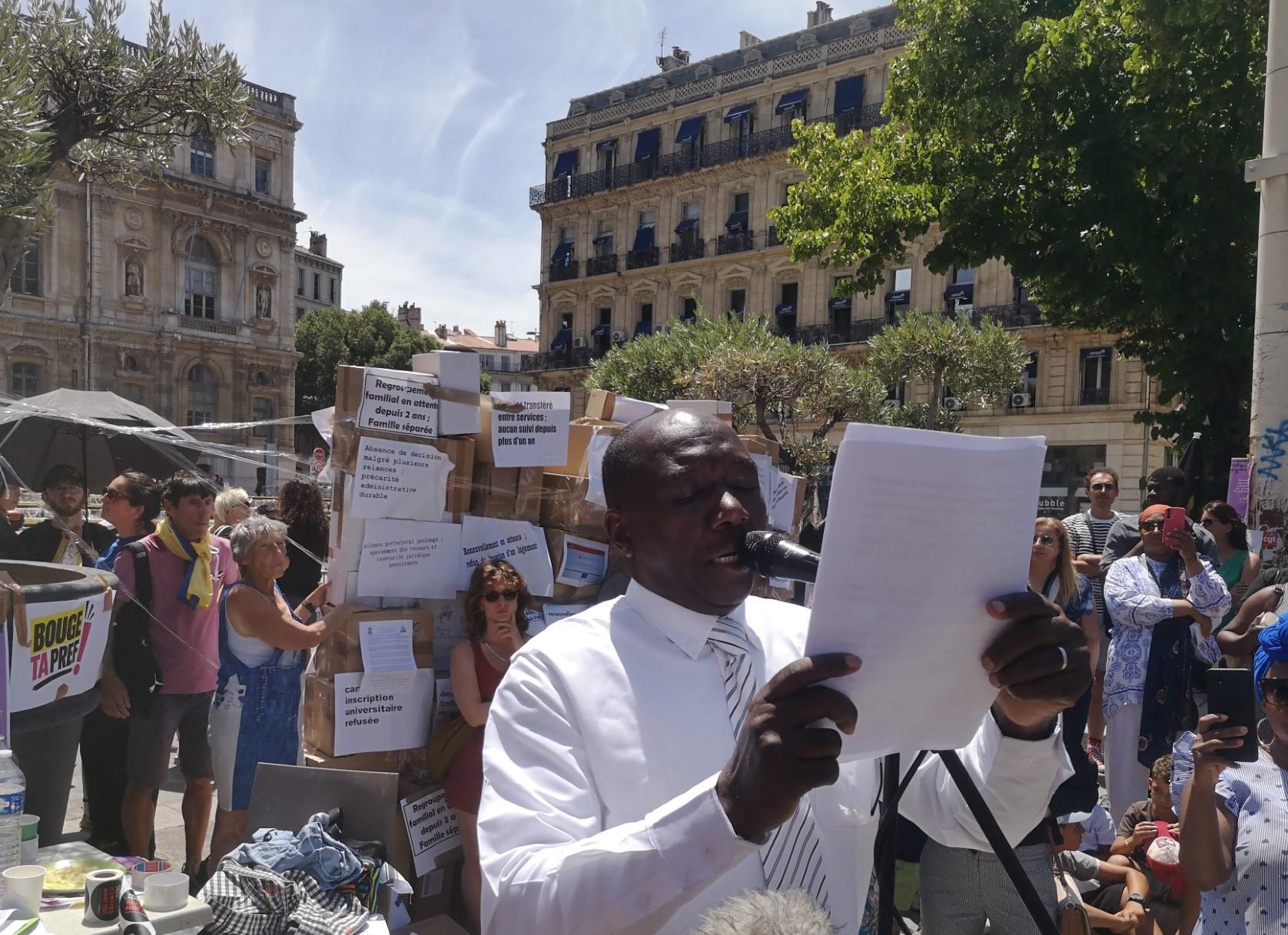 [Droits des étrangers] à Marseille, face à un «&nbsp;mur administratif&nbsp;»