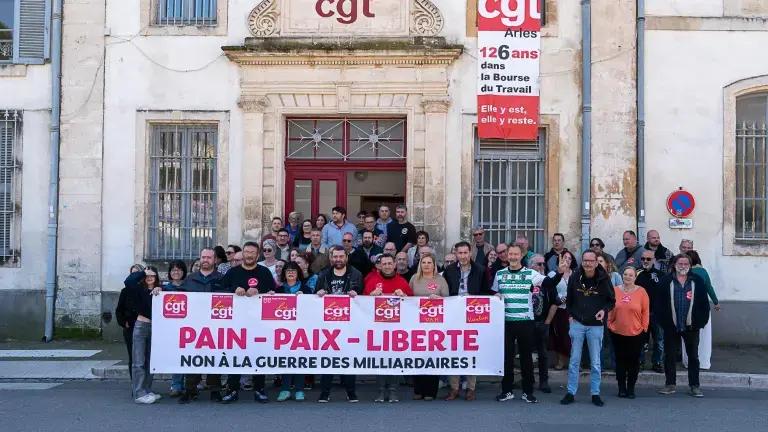 Arles, la CGT ne lâchera pas ses locaux de la Bourse du travail