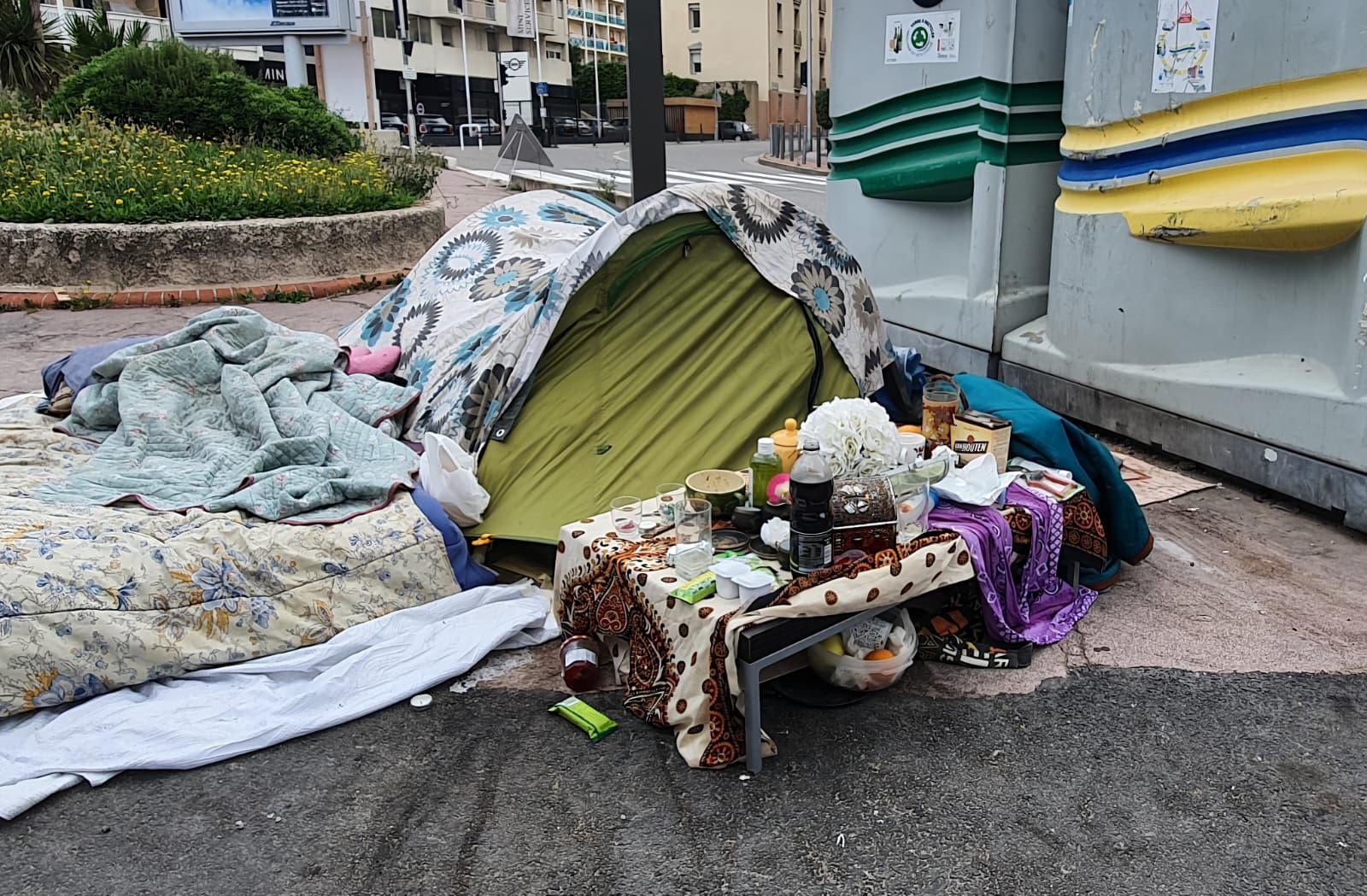 Le droit au logement reste encore à la rue