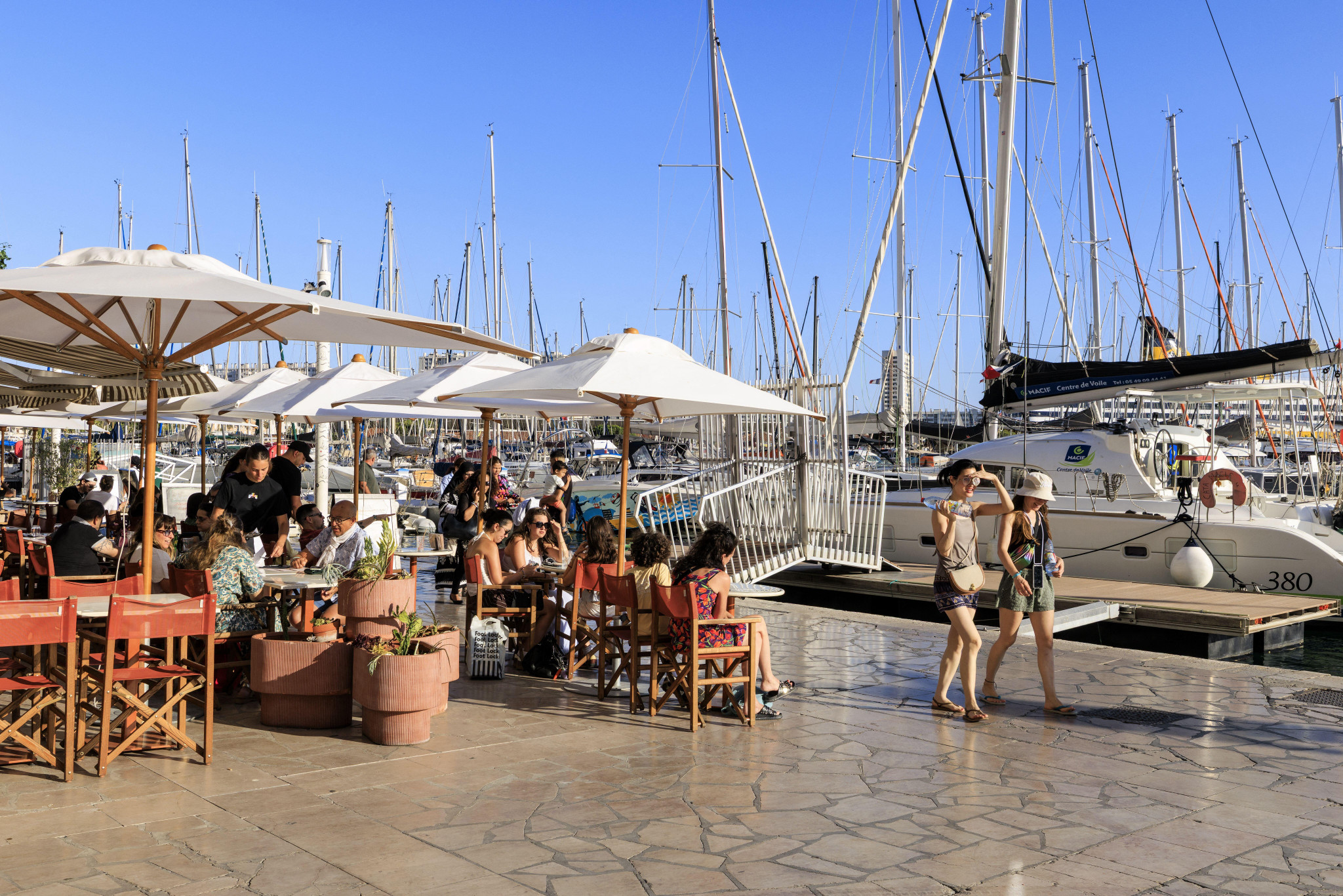 Dans le Var, les restos réduits à la portion congrue