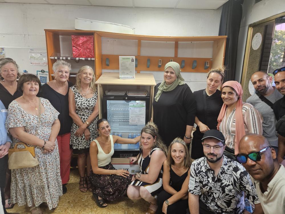 Un frigo partagé pour nourrir la solidarité à Aix-en-Provence
