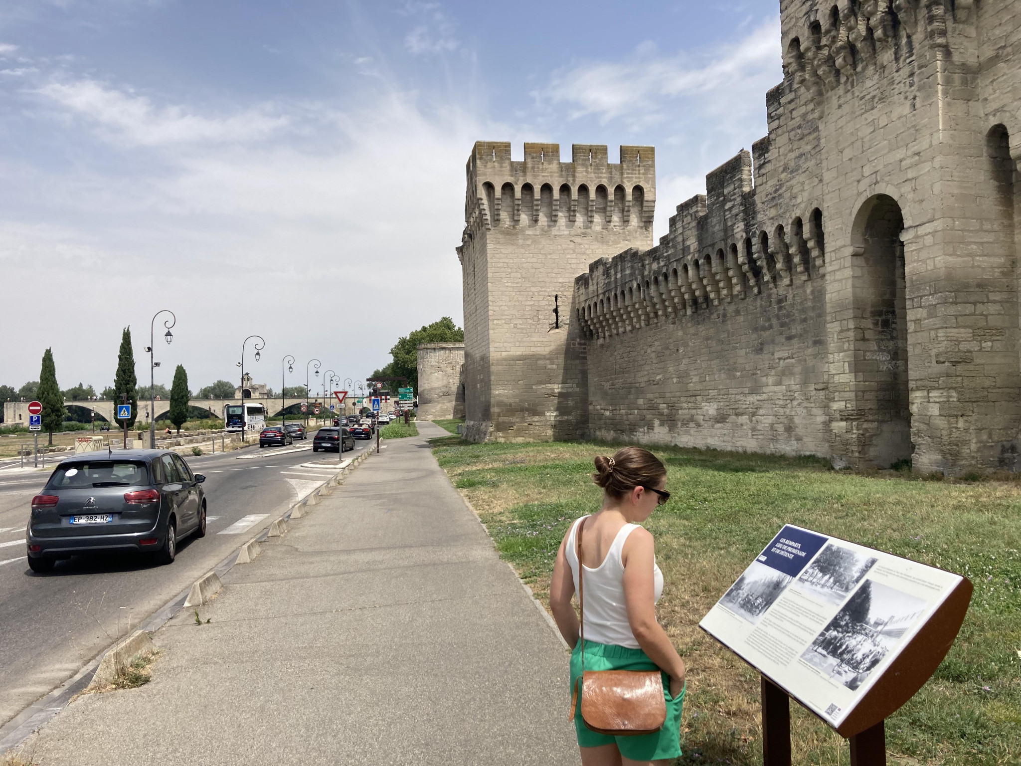 [Patrimoine] La double mission des remparts d’Avignon