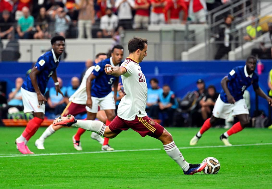 [Coupe du Monde] Les Bleus se cassent les dents sur l’Espagne