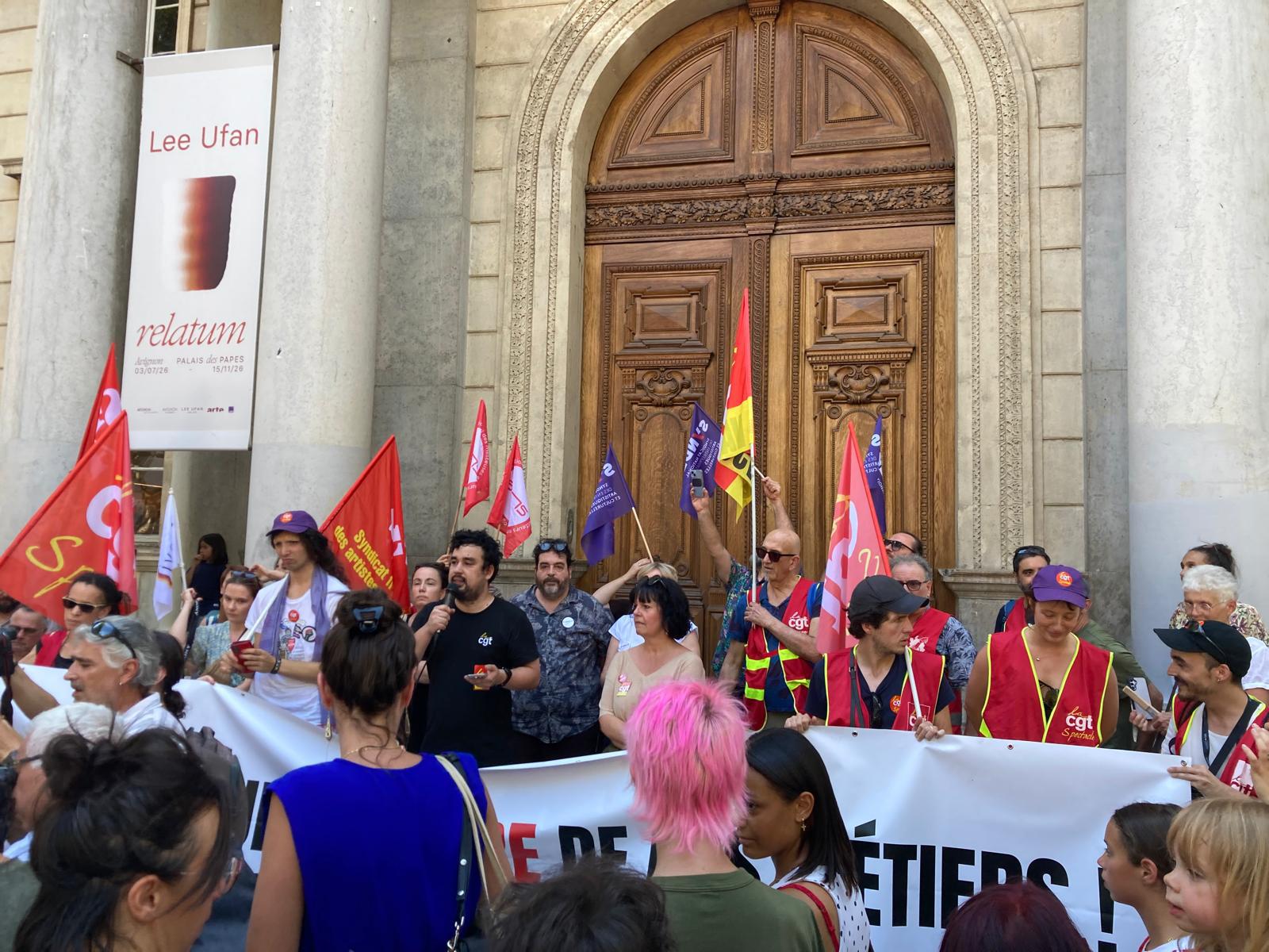 Mobilisation finale au Festival d’Avignon pour une culture mieux financée