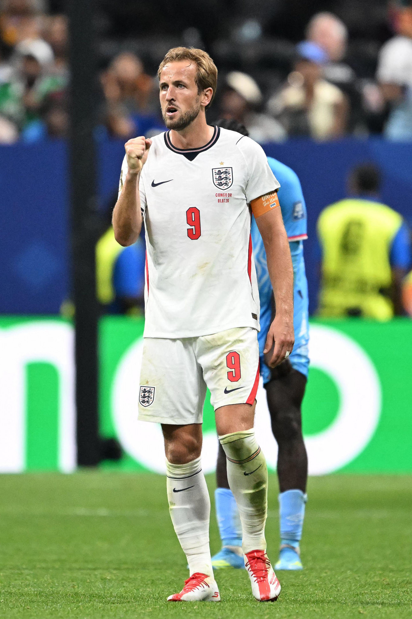 L’Angleterre trouve le chemin de justesse