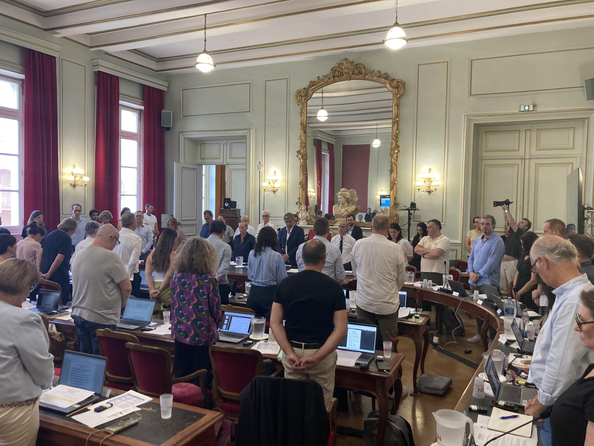La situation chaotique des finances met presque KO la Ville d’Avignon
