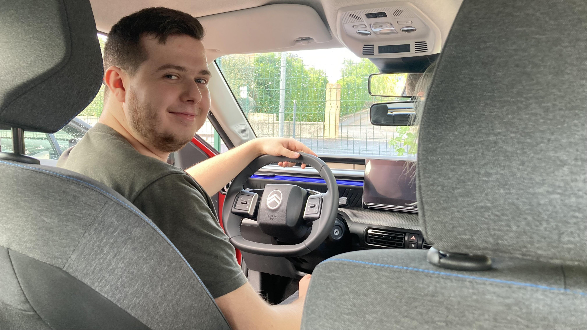 Digne-les-Bains, l’auto-école qui ne laisse personne au bord de la route