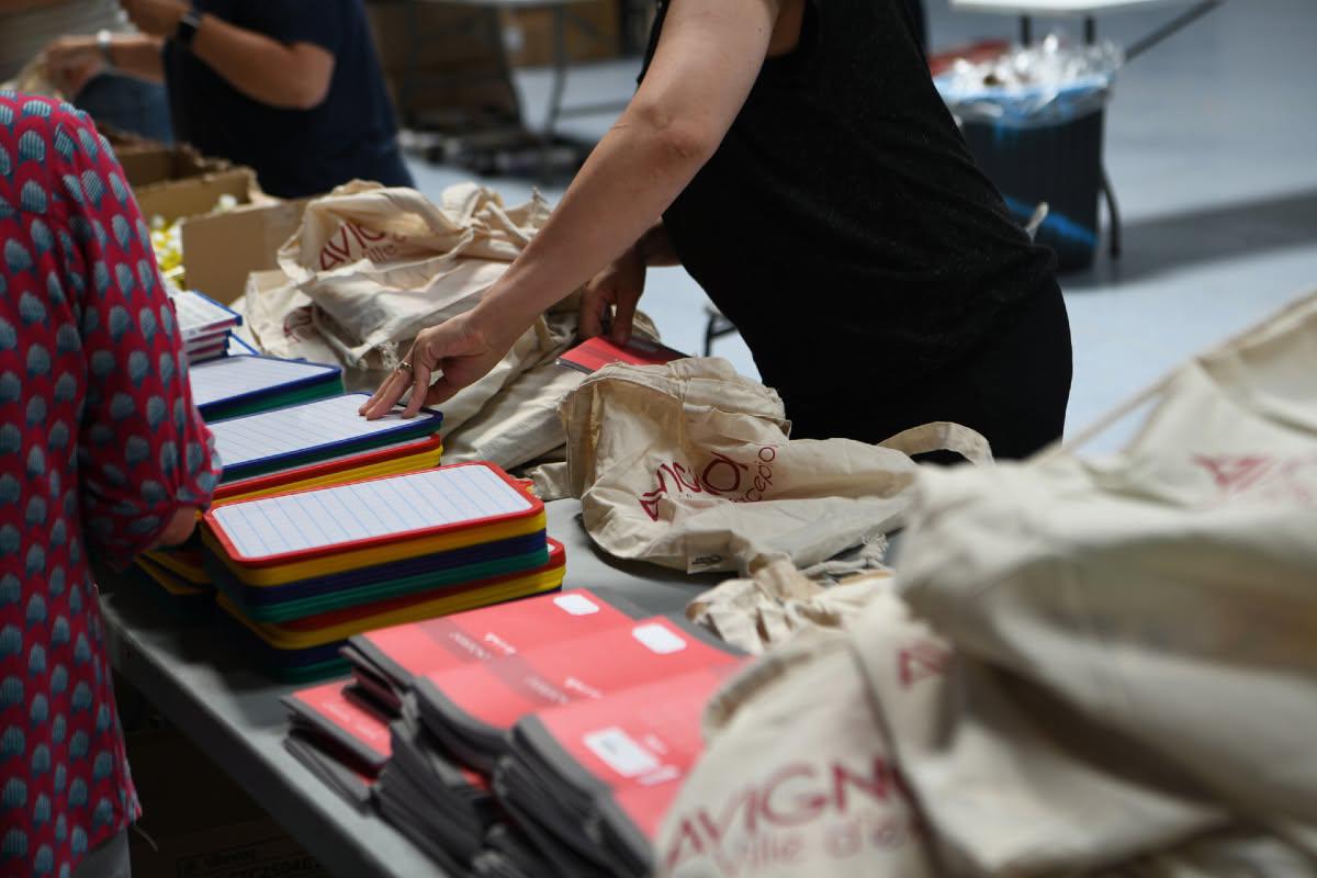 Avignon met un coup de règle sur le kit de rentrée scolaire
