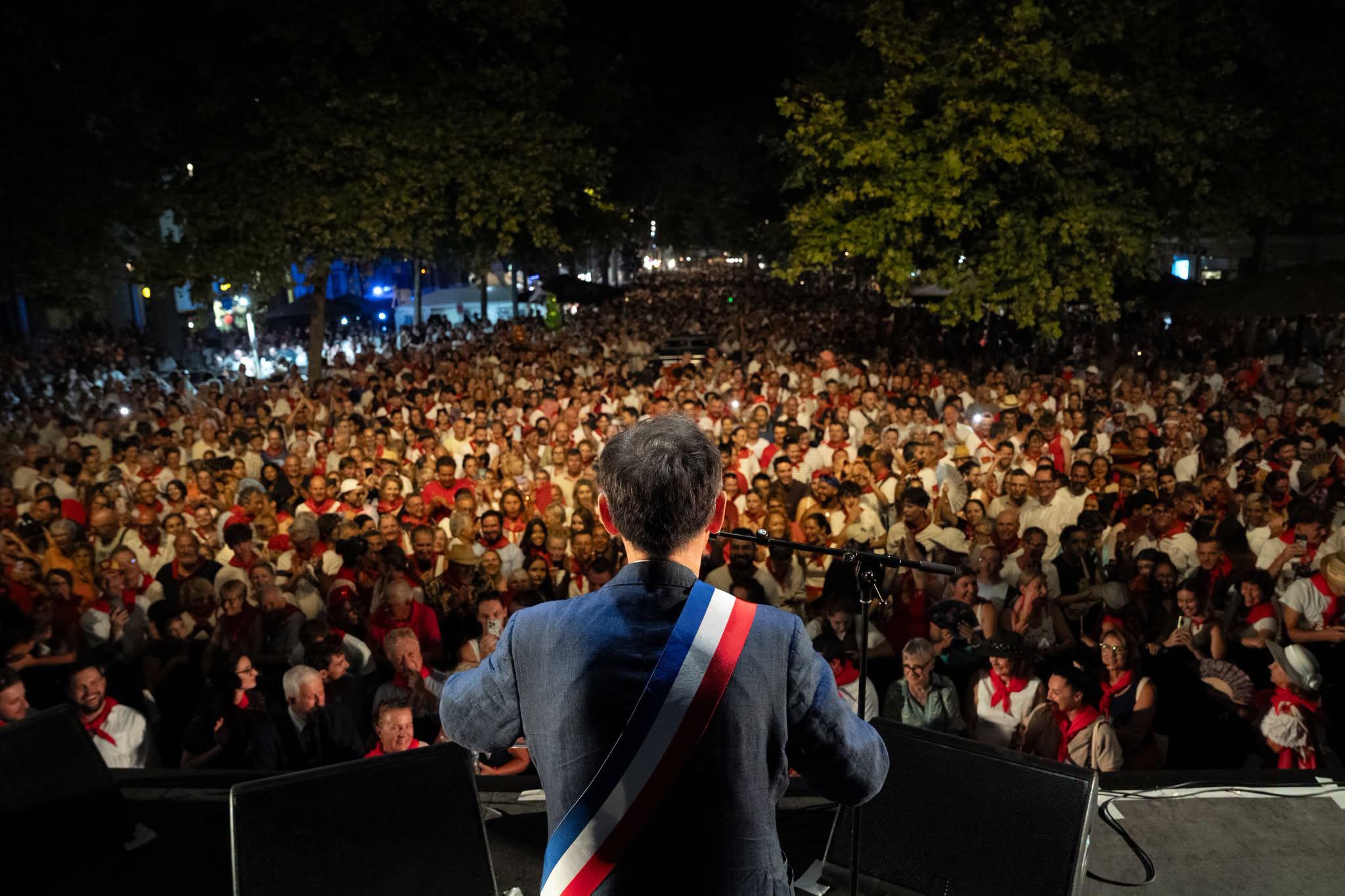 [Féria de Béziers] Le discours trumpiste de Robert Ménard indigne à gauche