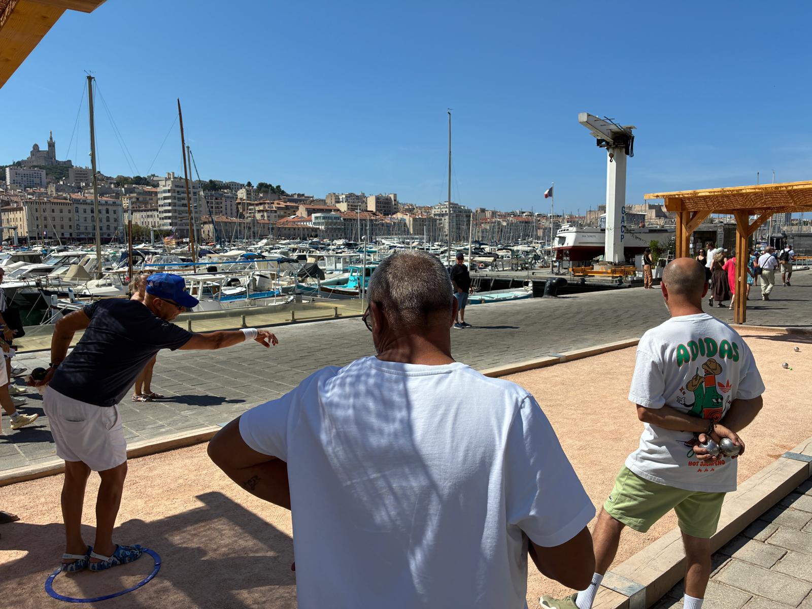 Une partie de pétanque, ça fait plaisir