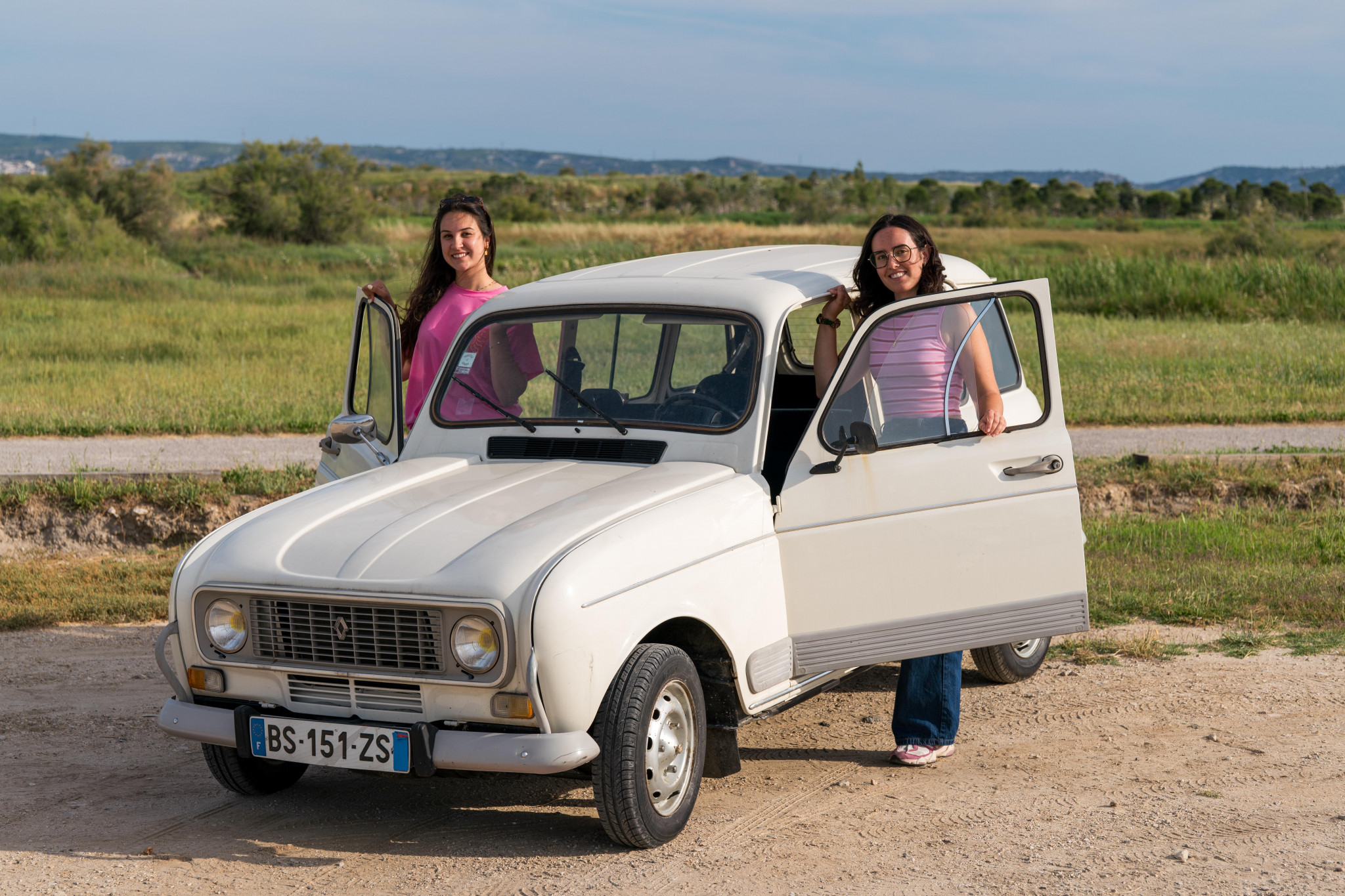 Deux minotes en 4L pour un rallye humanitaire