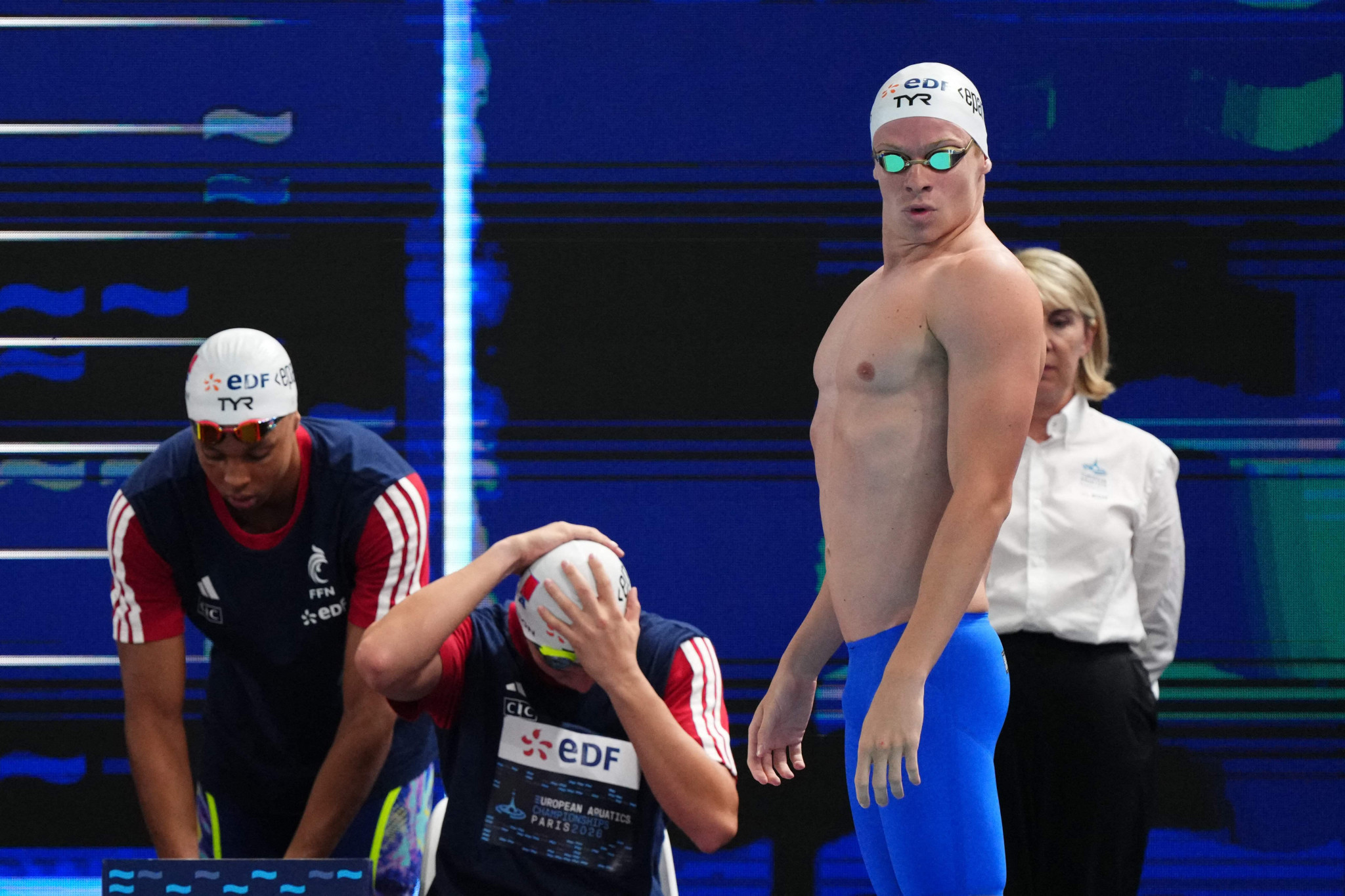Léon Marchand et les Bleus débutent par un podium