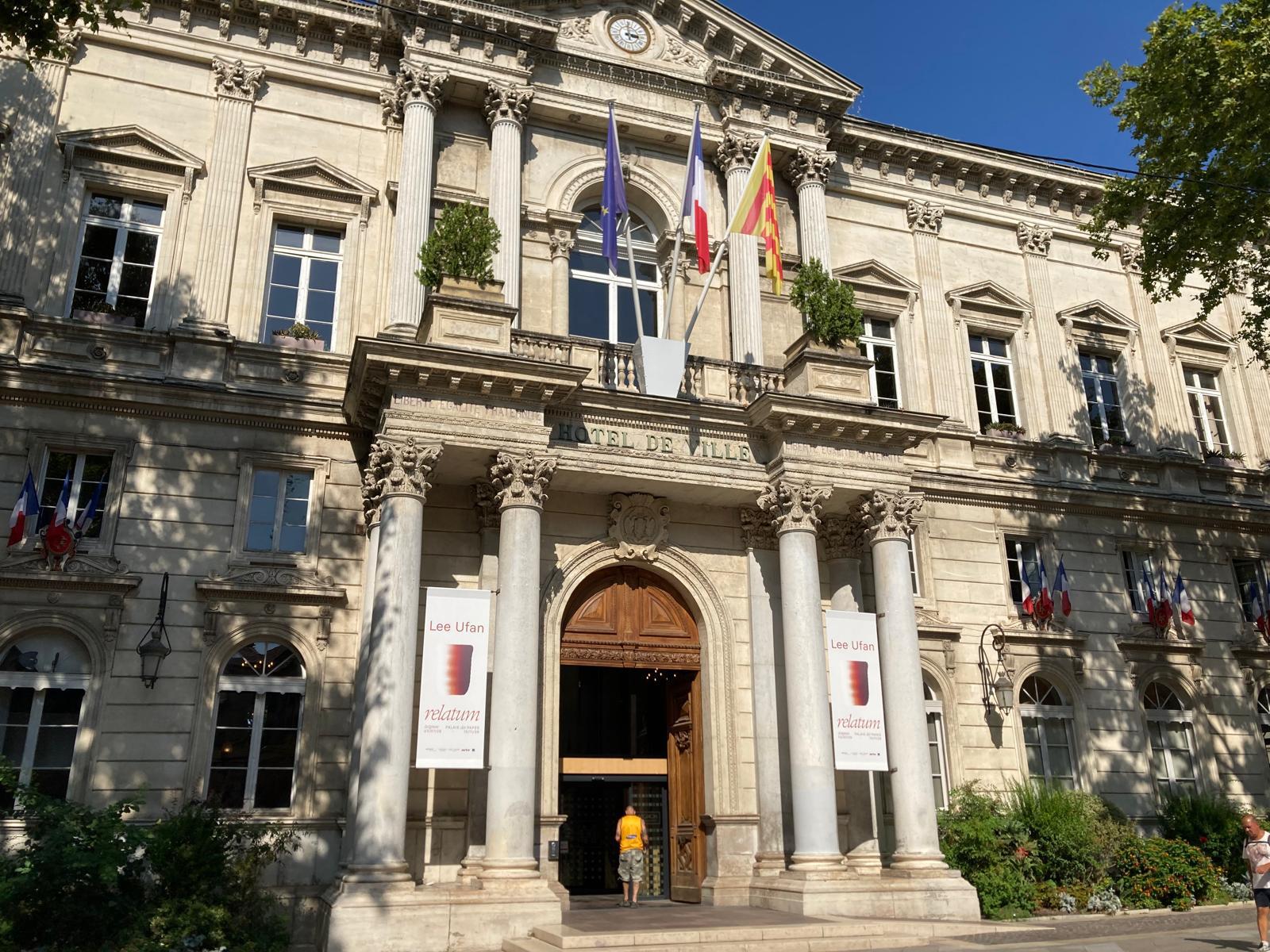 À Avignon, un arrêté contesté contre l’occupation de l’espace public