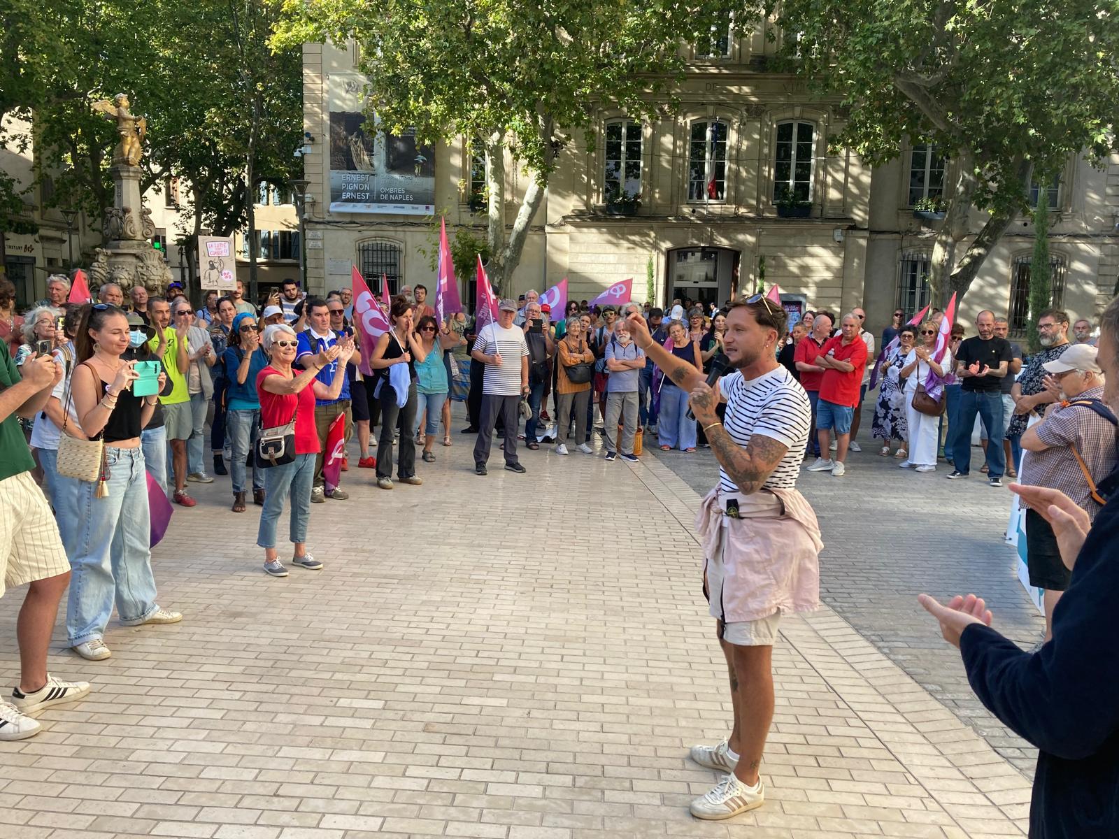 Une manif anti-RN des Insoumis sans accrocs à Carpentras