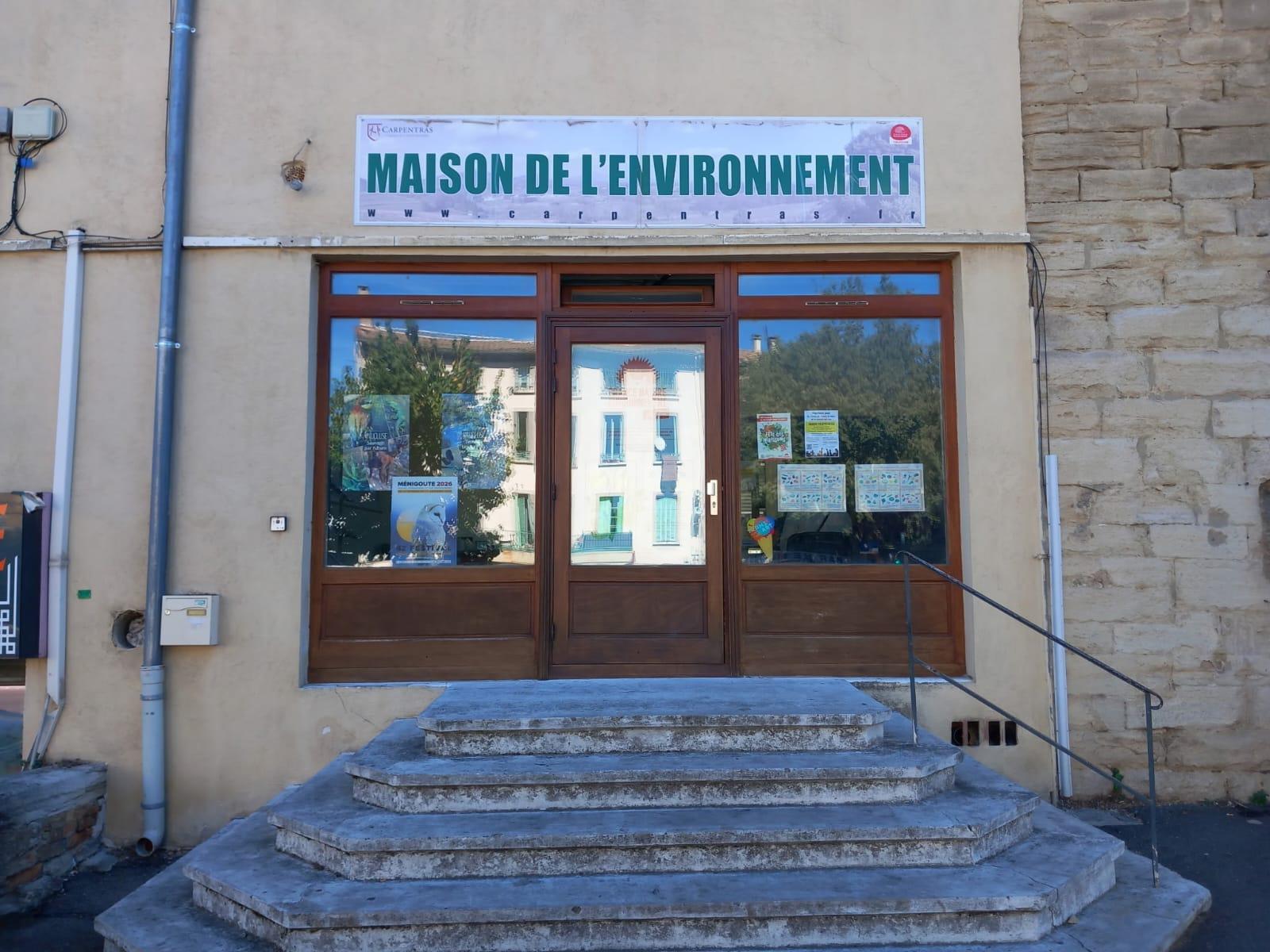 France Nature Environnement privée de local à Carpentras