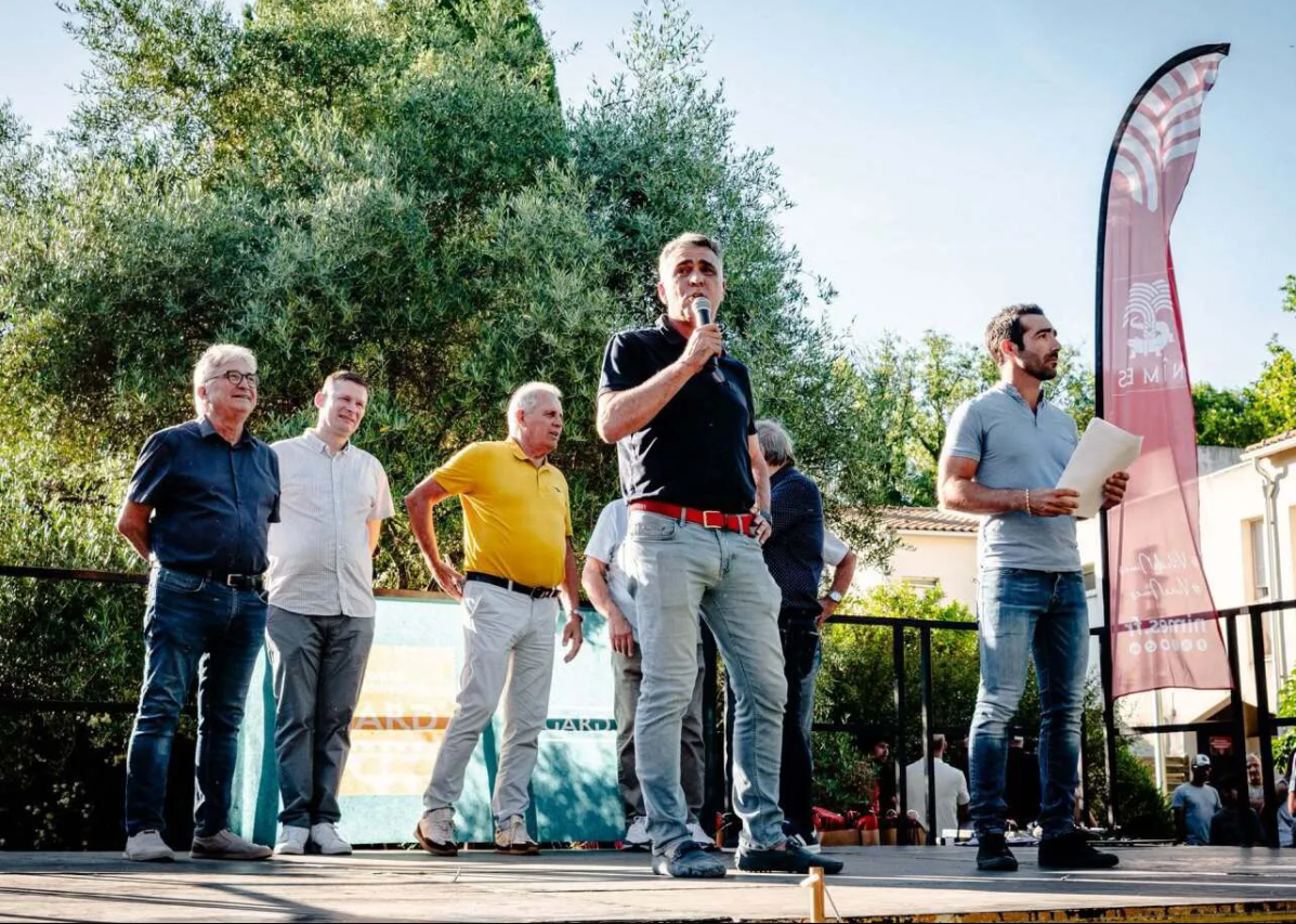 Nîmes Olympique : leader sur le terrain, divisé en coulisses