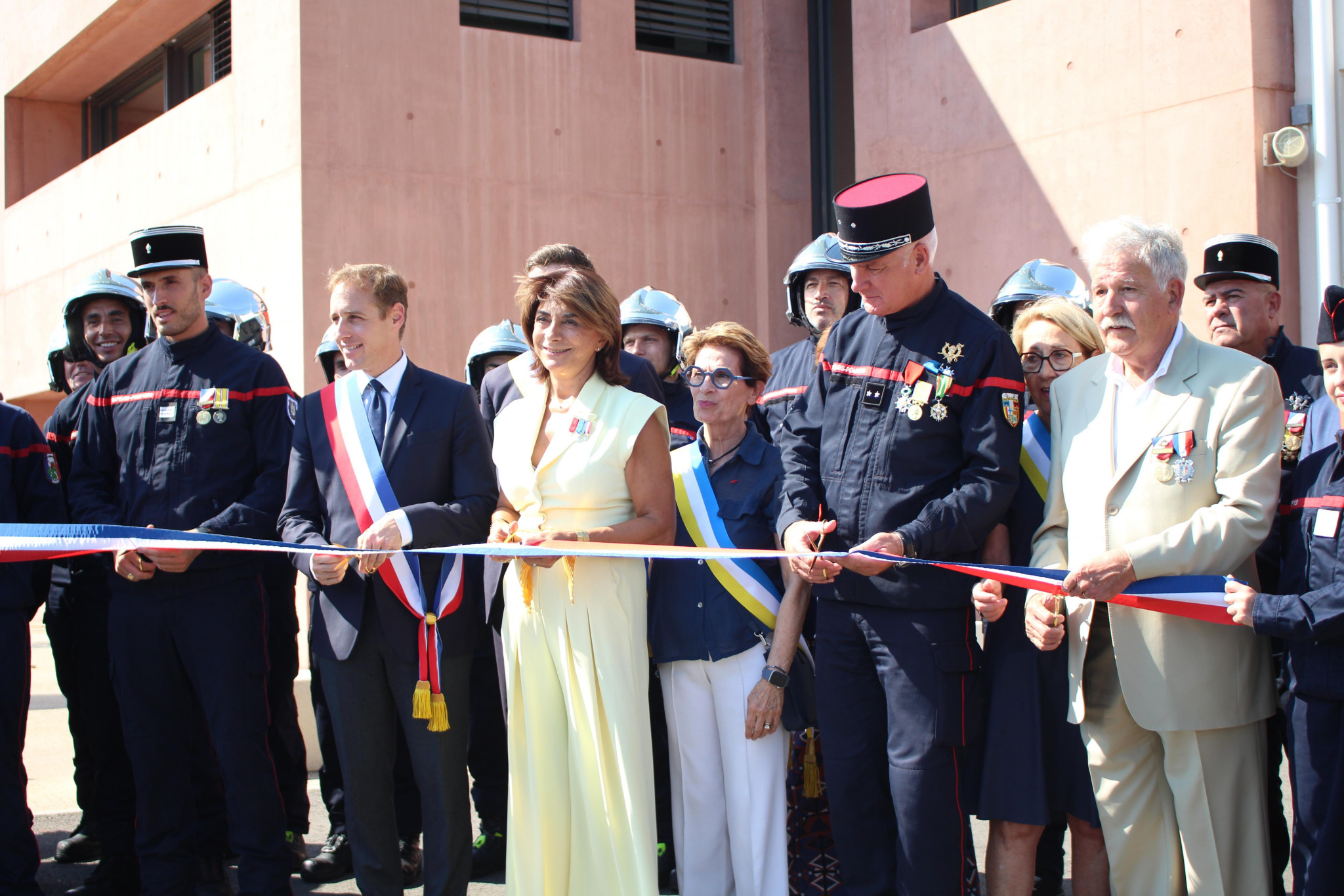 Martine Vassal réclame plus de moyens pour les pompiers