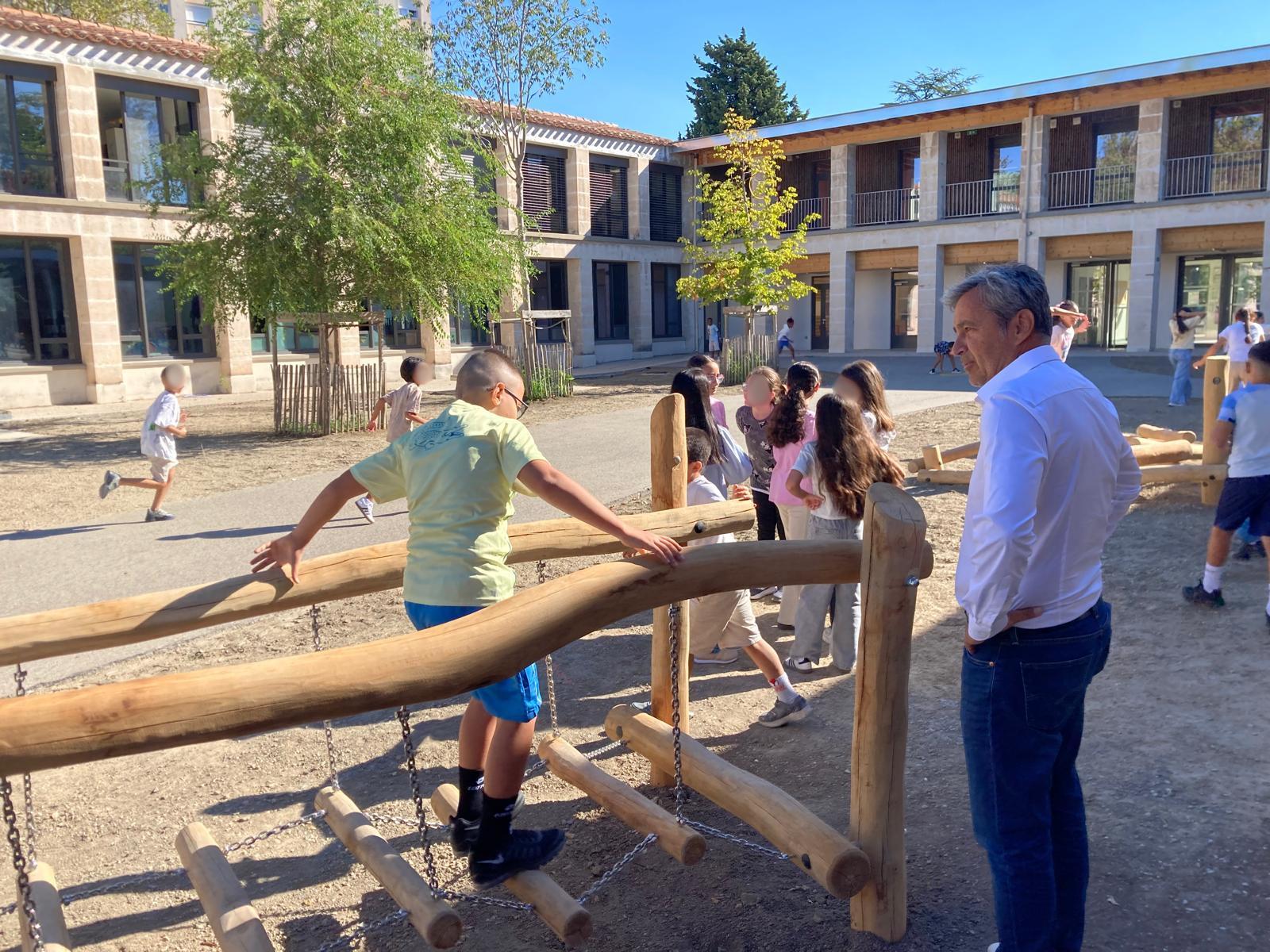 Le réchauffement climatique au centre du tableau à Avignon