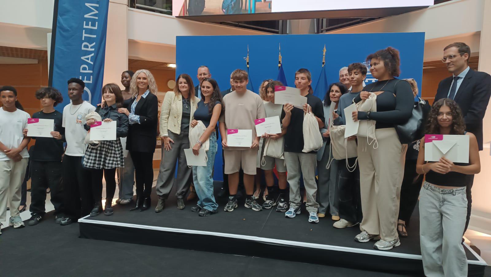 Les diplômés du secondaire de l’ASE à l’honneur dans le Var