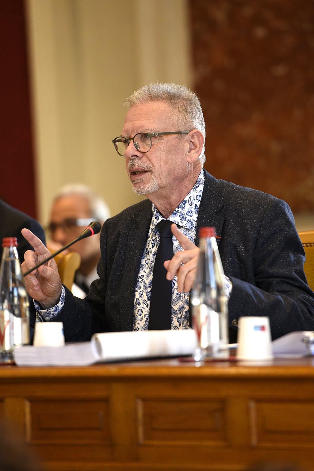 Désinvestissement de l’état&nbsp;: Jean-Louis Masson voit rouge