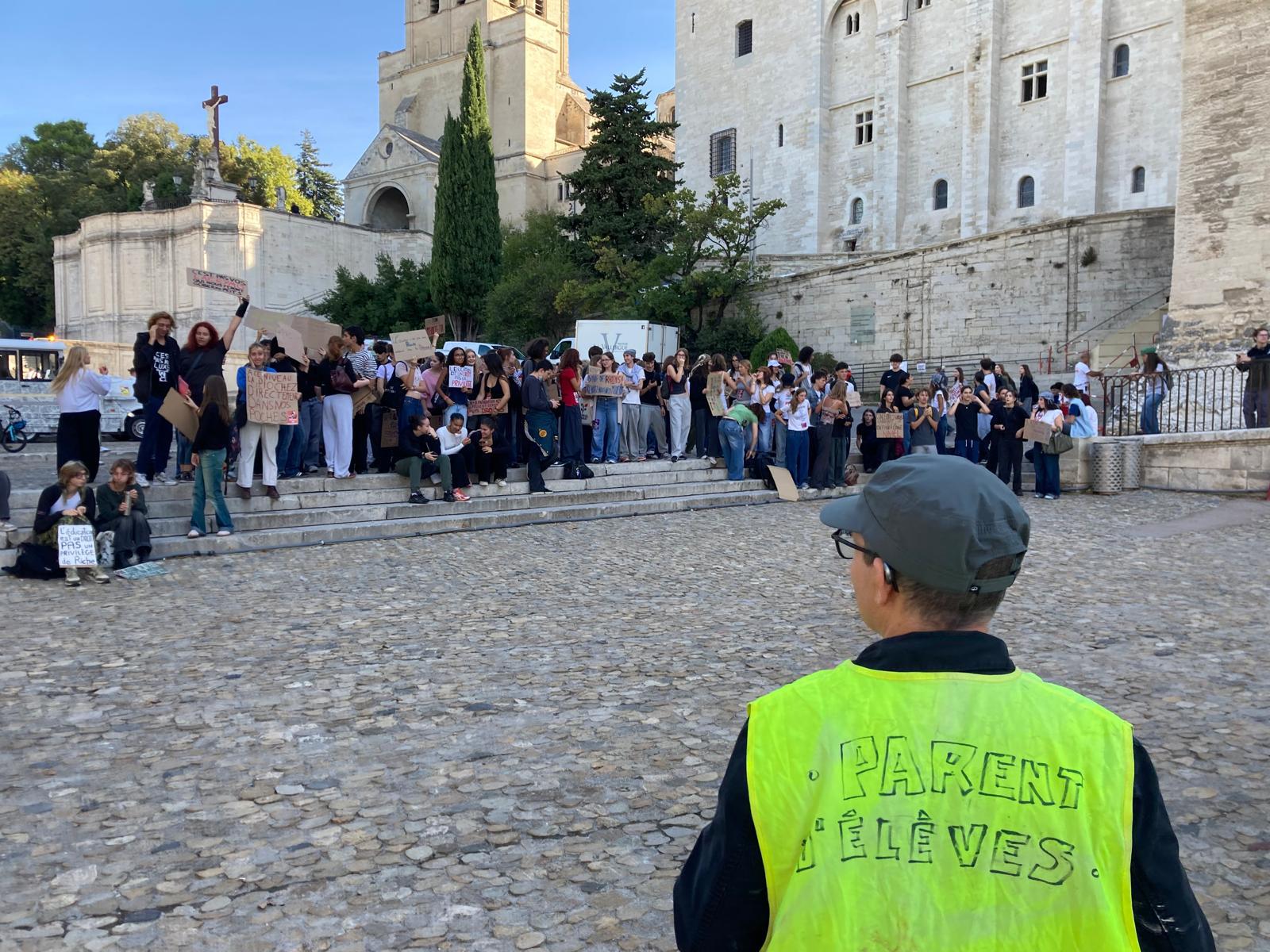 À Avignon, une manifestation encadrée