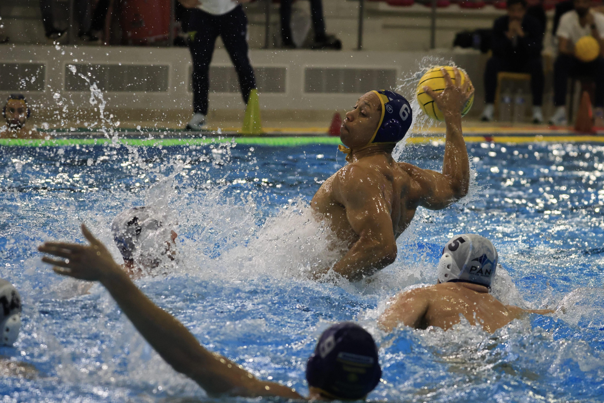 [Water-polo] Marseille chute de peu en Espagne