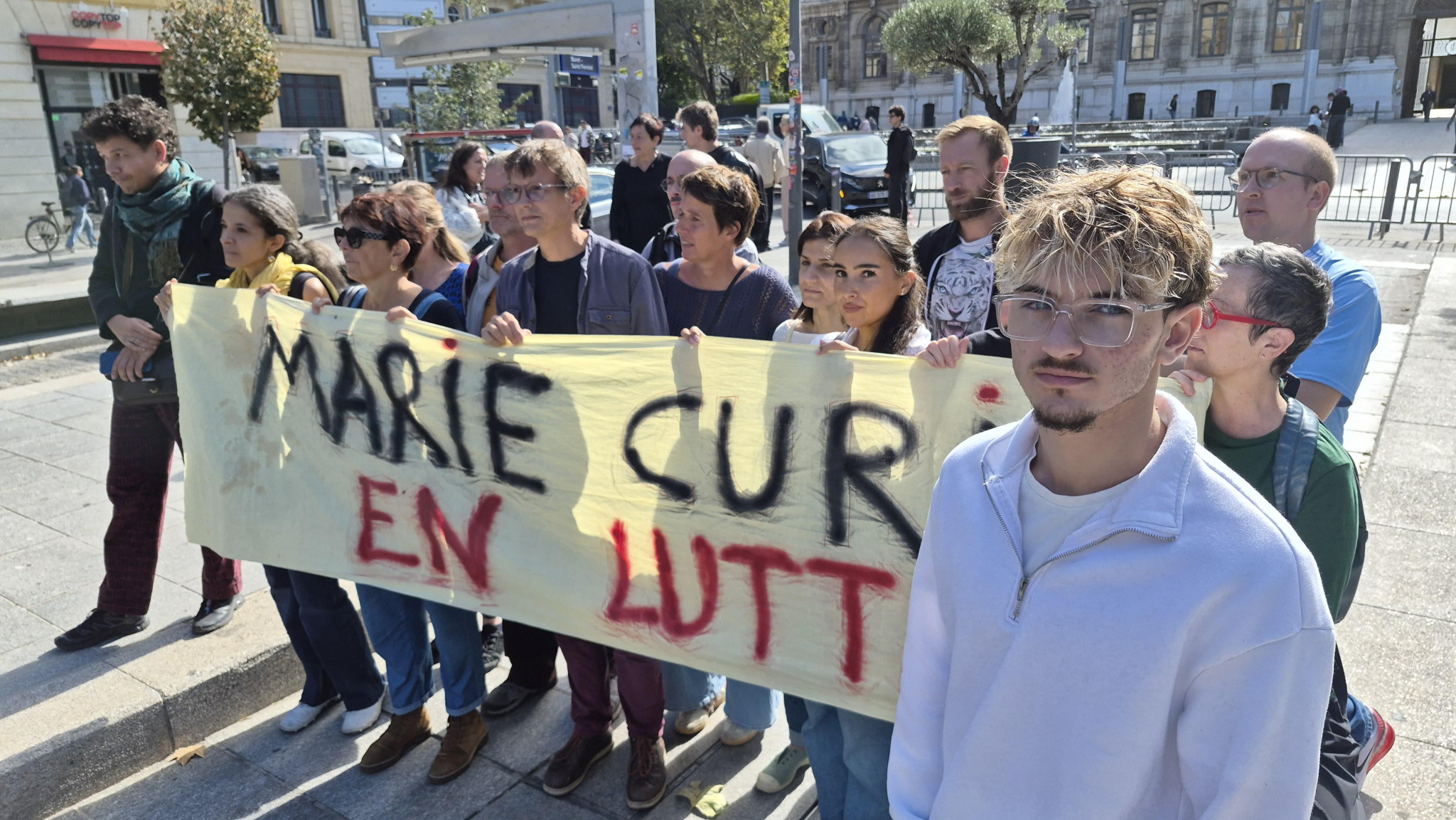 [Lycéens] Malgré les coups, Enzo ne veut pas baisser la tête